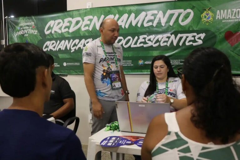 Festival de Parintins 2026: Crianças abaixo de 10 anos não poderão acessar as arquibancadas das Galeras