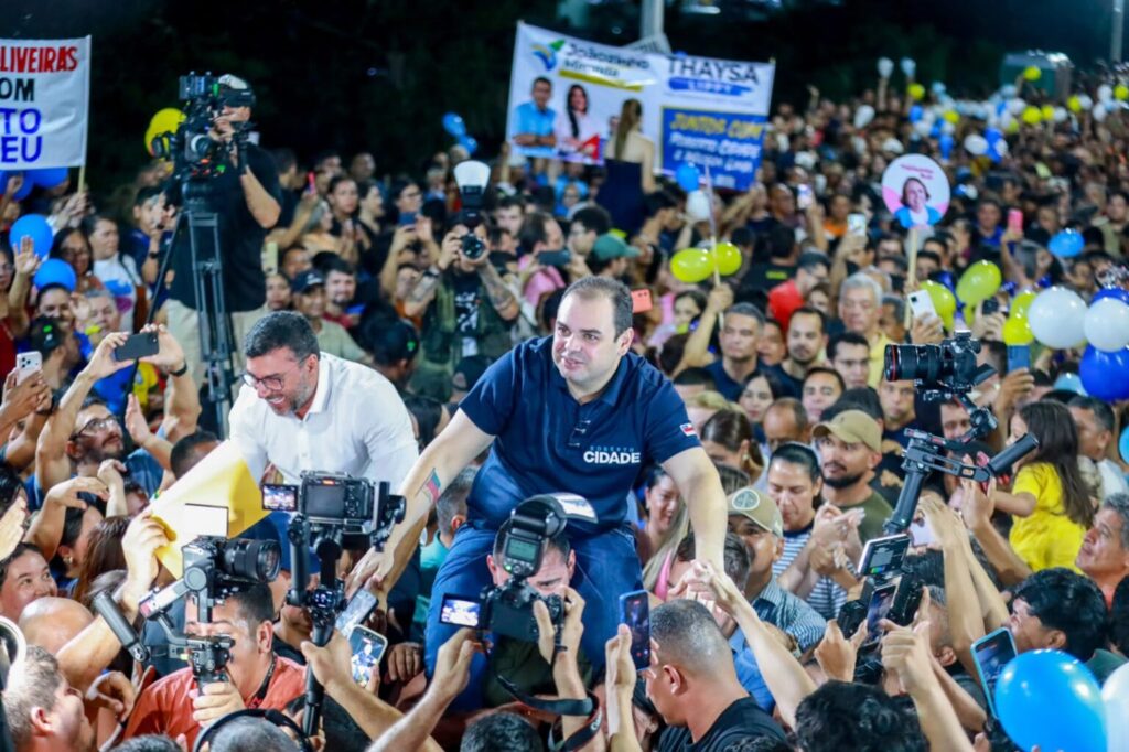 Cidade e Wilson reúnem 15 mil pessoas na zona Norte e reforçam agenda de desenvolvimento para o AM