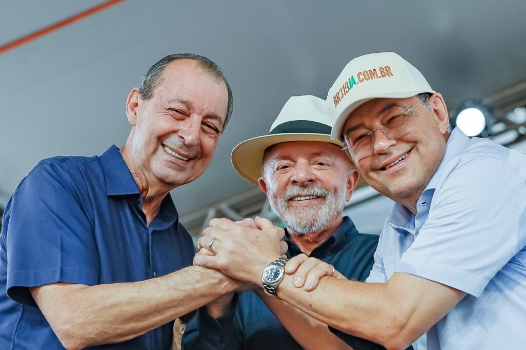 Eduardo Braga convoca manifestação em apoio a Omar Aziz e Lula no Amazonas