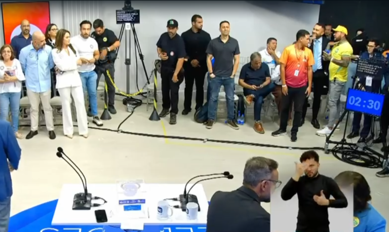 Alessandra Campelo denuncia Kidson Maia por suposta ameaça em bastidores de debate